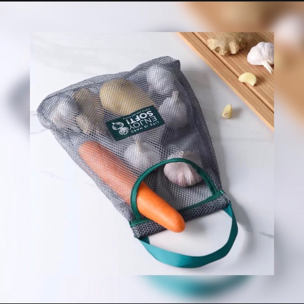 Mesh shopping or storage bag